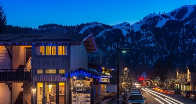 Tamarack Lodge