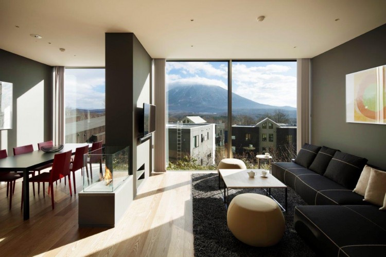 3 Bedroom Alpine View Apartment
