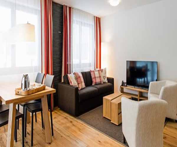 Studio Apartment